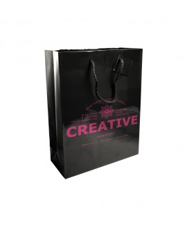 Shopper con soffietto in carta laminata 157 g/m2 con rinforzo alla base, maniglie in cordino e biglietto auguri